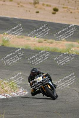 media/Jun-04-2022-WERA (Sat) [[b852bbbd55]]/Race 8 Superbike Expert Novice V7 HW/